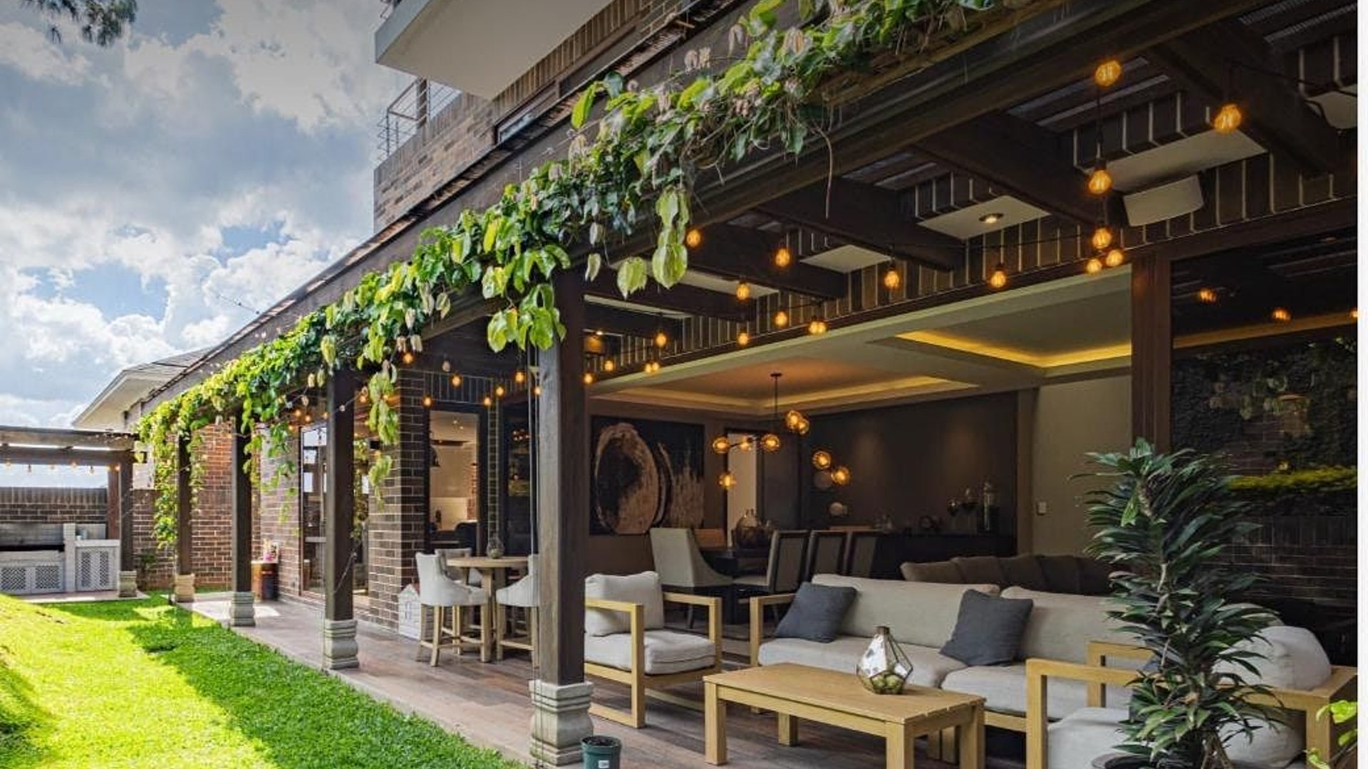 SIENA DE SAN ISIDRO | Casa en Renta ,  Zona 16