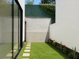 CASA  EN RENTA SIN MUEBLES EN SENDEROS DEL COMENDADOR - Image 7