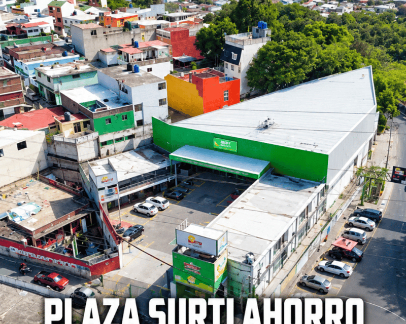 Local Comercial en Renta en Plaza Surti Ahorro. Zona 18