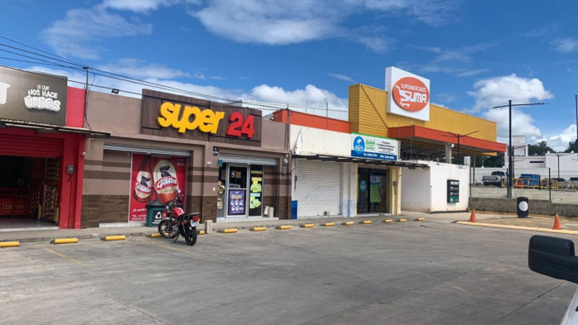 Local de 80m² en renta en Plaza en Carretera a Jutiapa - Miniatura 8