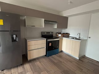 Apartamento en renta en edificio Lares 17 zona 17 - 3