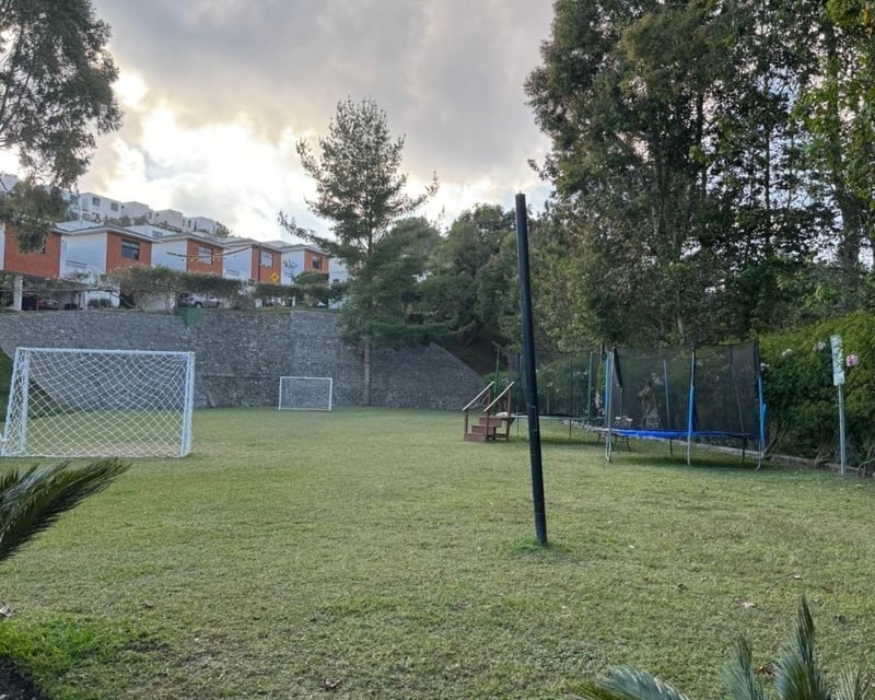 BOSQUE ESCONDIDO/ Casa en condominio en Renta- Venta km 21.5, CAES