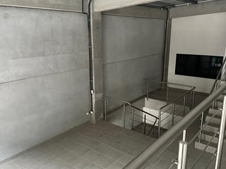 📍 OFIBODEGA EN RENTA – 485 M² | OFIBODEGAS BOUGANVILIAS | ZONA 18 - 3