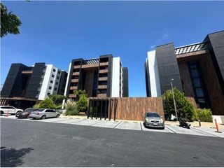 3 Bedroom Apartment for Rent in Zona 10, Guatemala City - Image 16