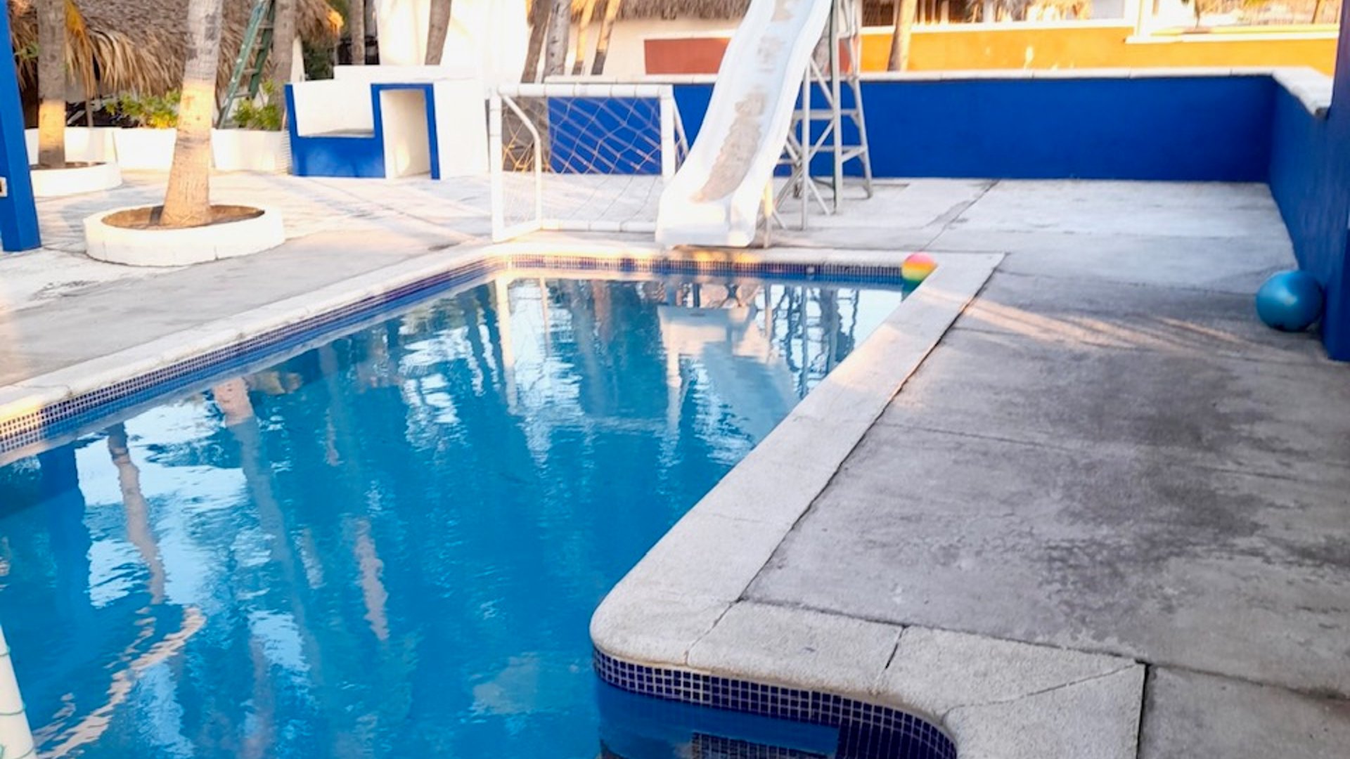 Venta de Linda Casa Frente al Mar - El Ahumado - Miniatura 4