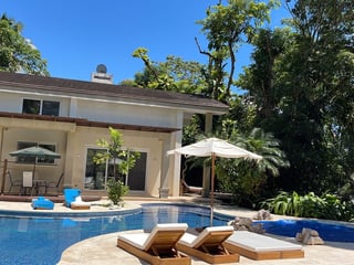 Casa, rancho y bungalows frente al río – Río Dulce - Image 4