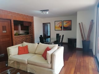 En venta apartamento con muebles rentado en zona 14 - 2