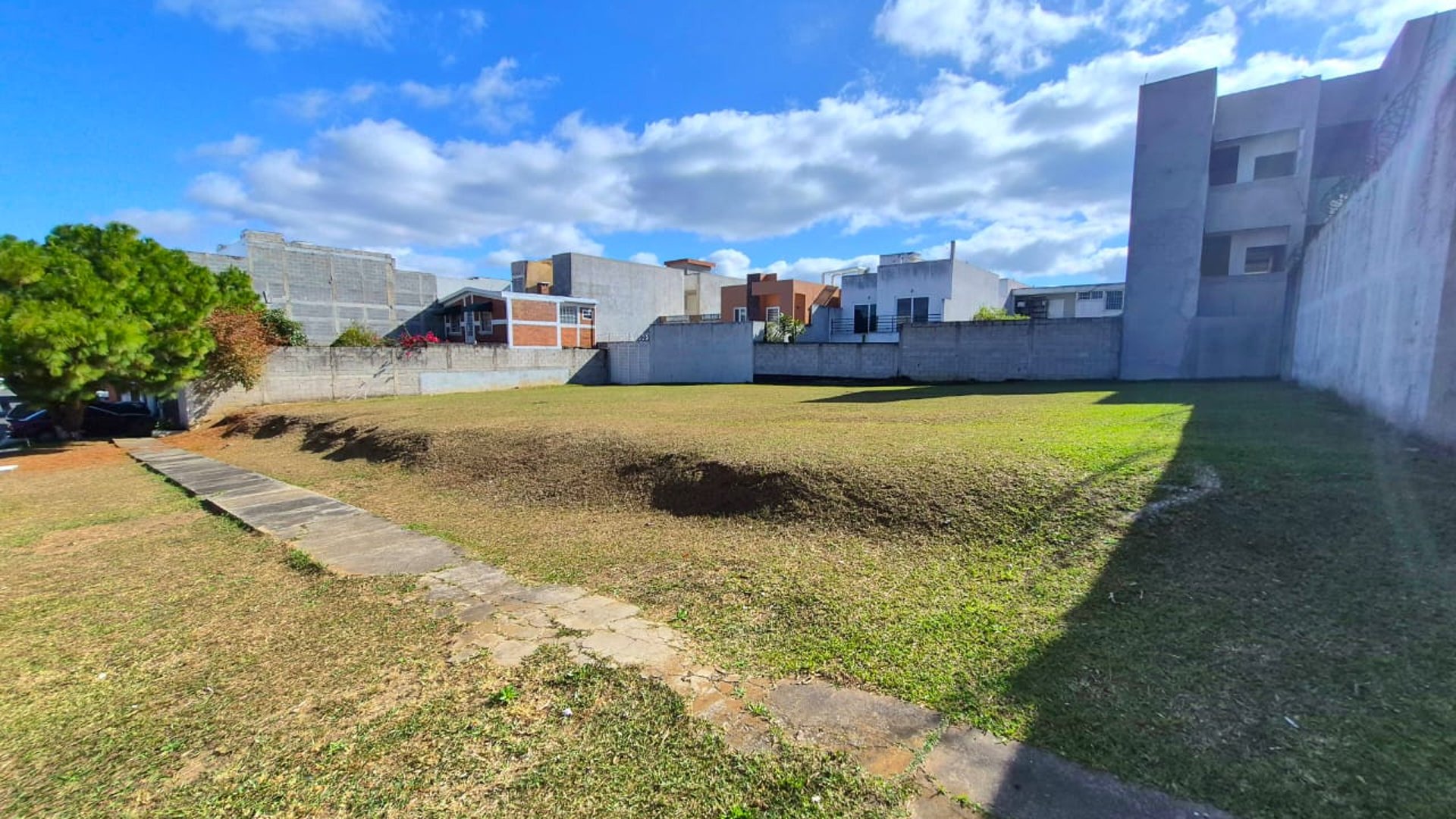 VENTA Terrenos Zona 16 Hacienda Real