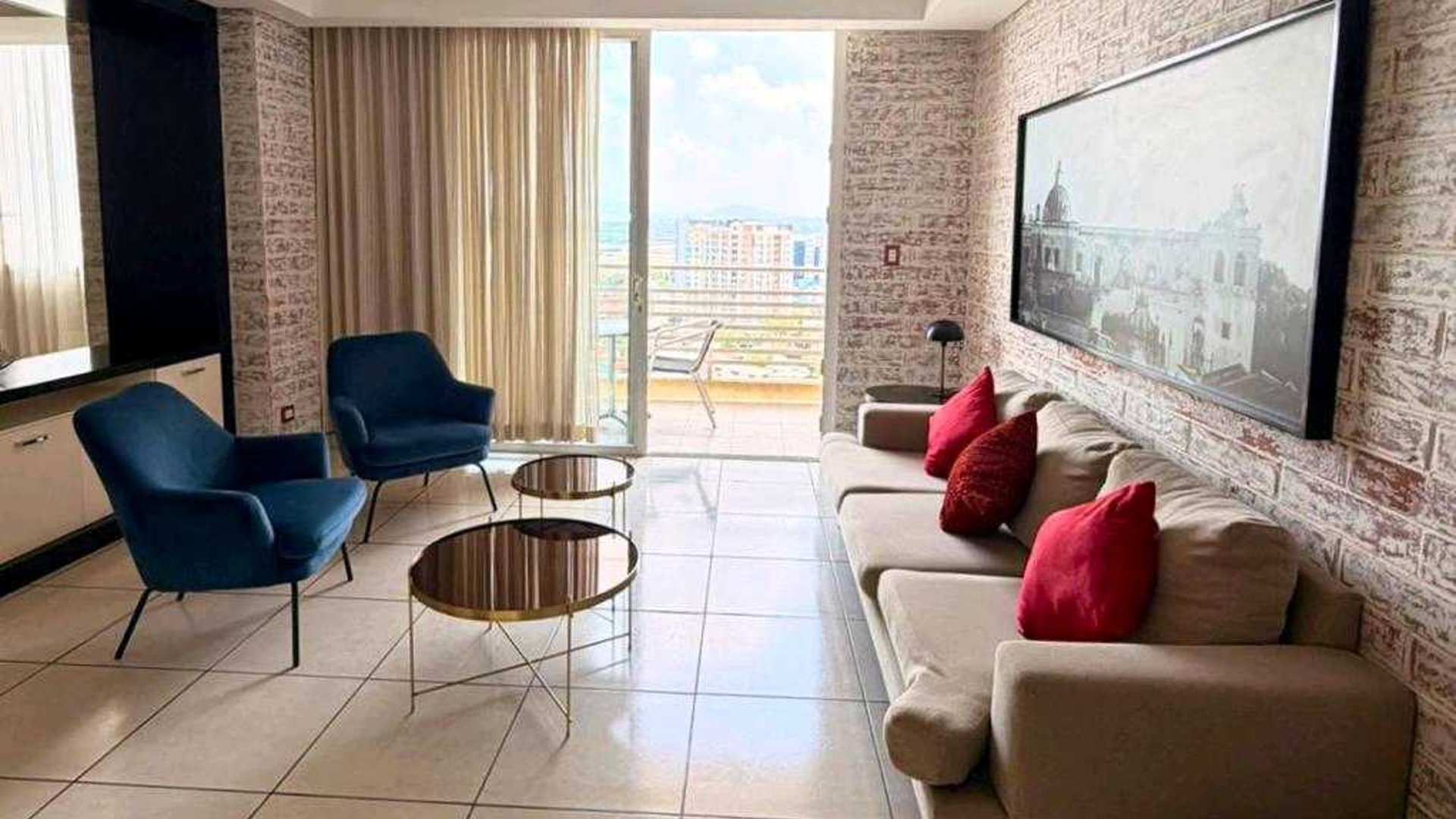 APARTAMENTO AMUEBLADO EN ALQUILER ????Edificio Adriatika, Zona 14 - Miniatura 2