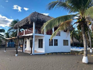 Hermoso Terreno Hotel en las Lisas Barra del Jiote - 5