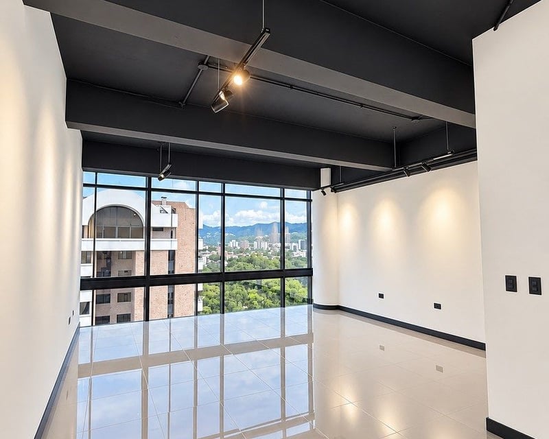 OFICINA EN RENTA | EDIFICIO BURGÓ, ZONA 14