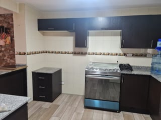 CASA EN VENTA DENTRO DE CONDOMINIO LUMINELA SMP - 2