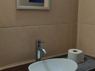 APARTAMENTO AMUEBLADO EN ZONA 9 - 5