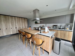 Venta de Hermoso y Amplio Apartamento - Zen Cayalá, Zona 16 - Image 5