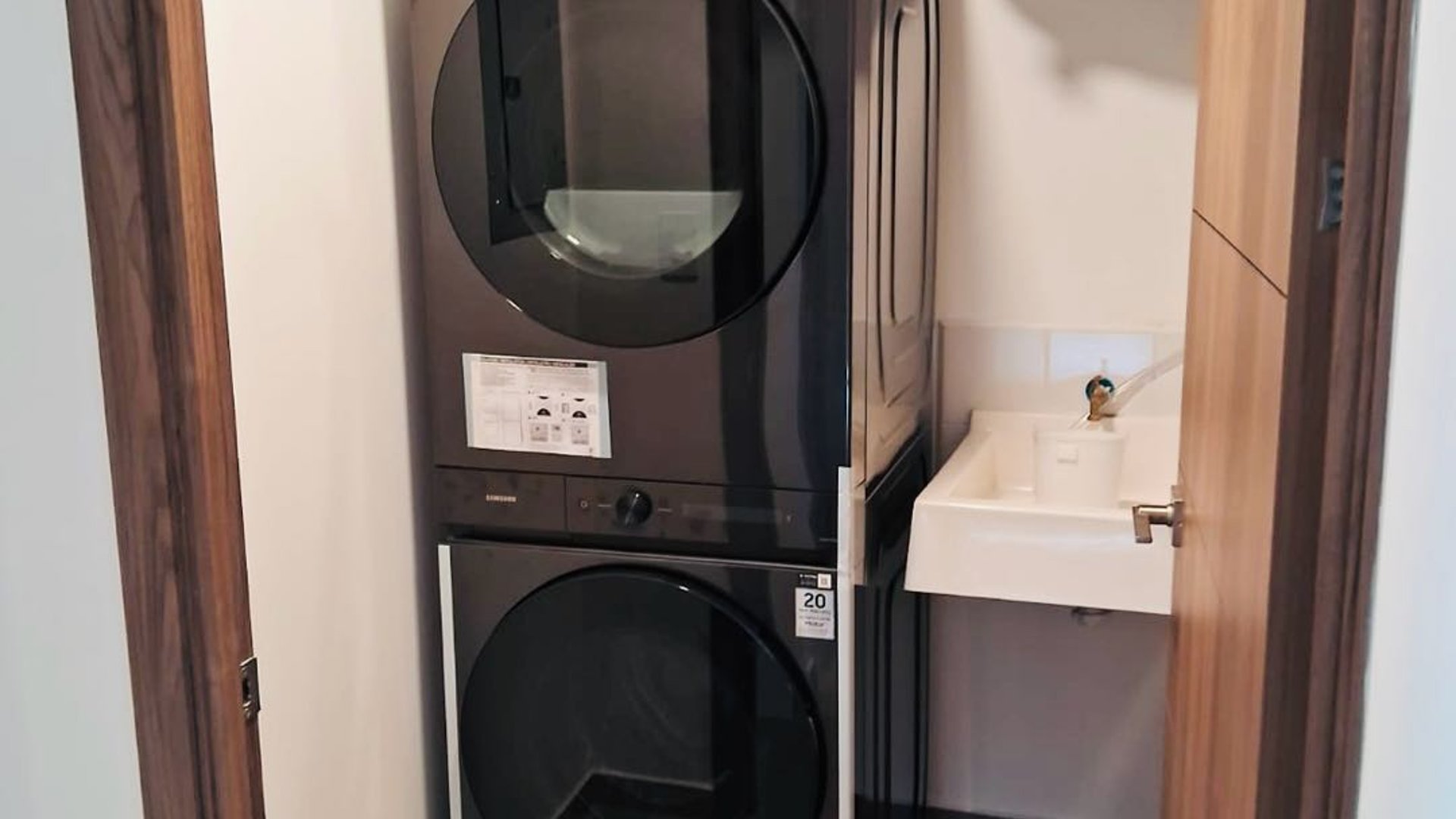 Apartamento en Renta en Parque 14, Zona 14 - Miniatura 8