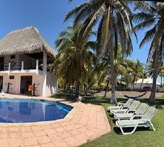 Casa frente al mar en Monterrico |En  Venta