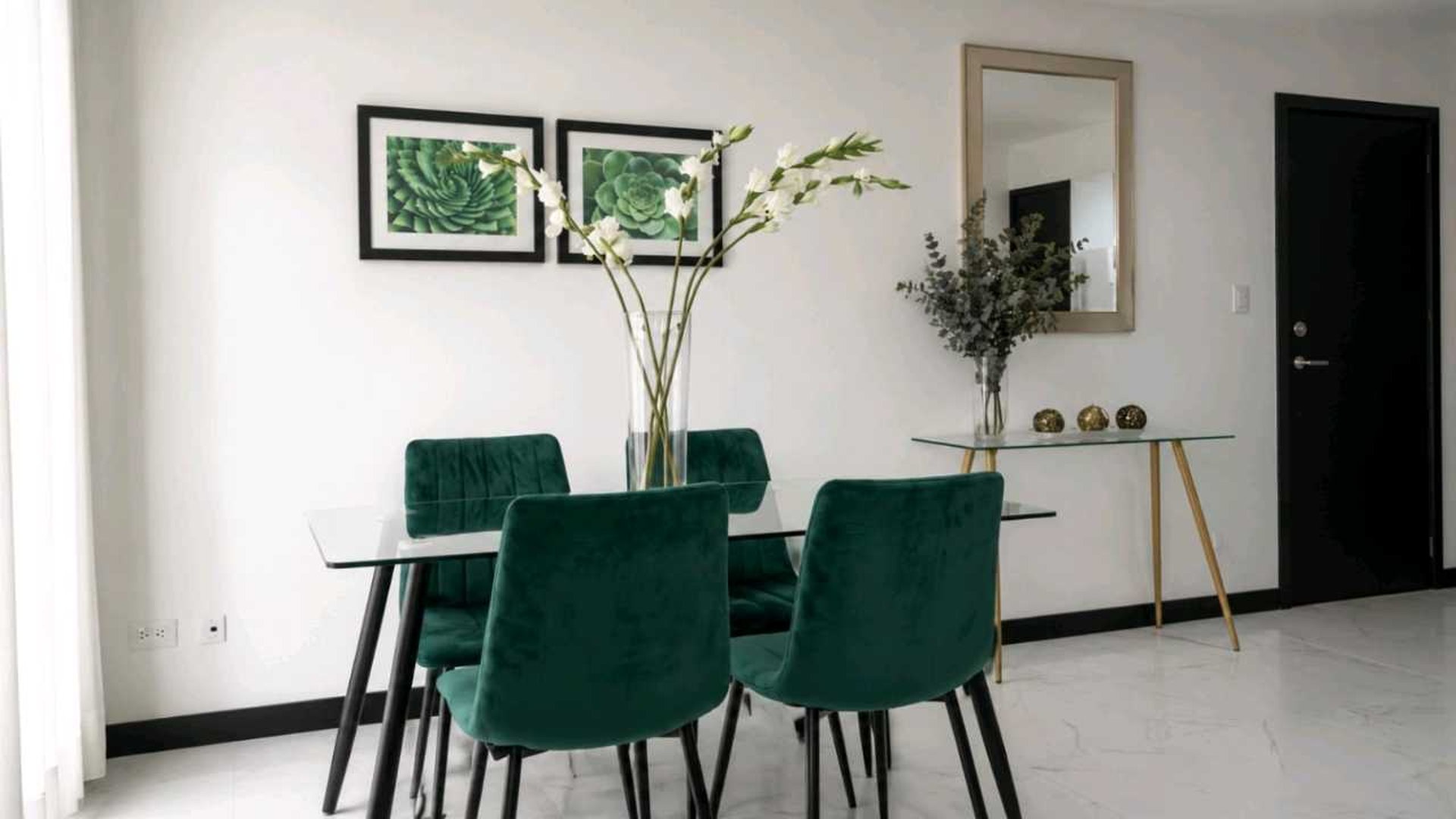 APARTAMENTO EN ALQUILER????Edificio Fontainebleau, Zona 15 Vista Hermosa - Miniatura 3