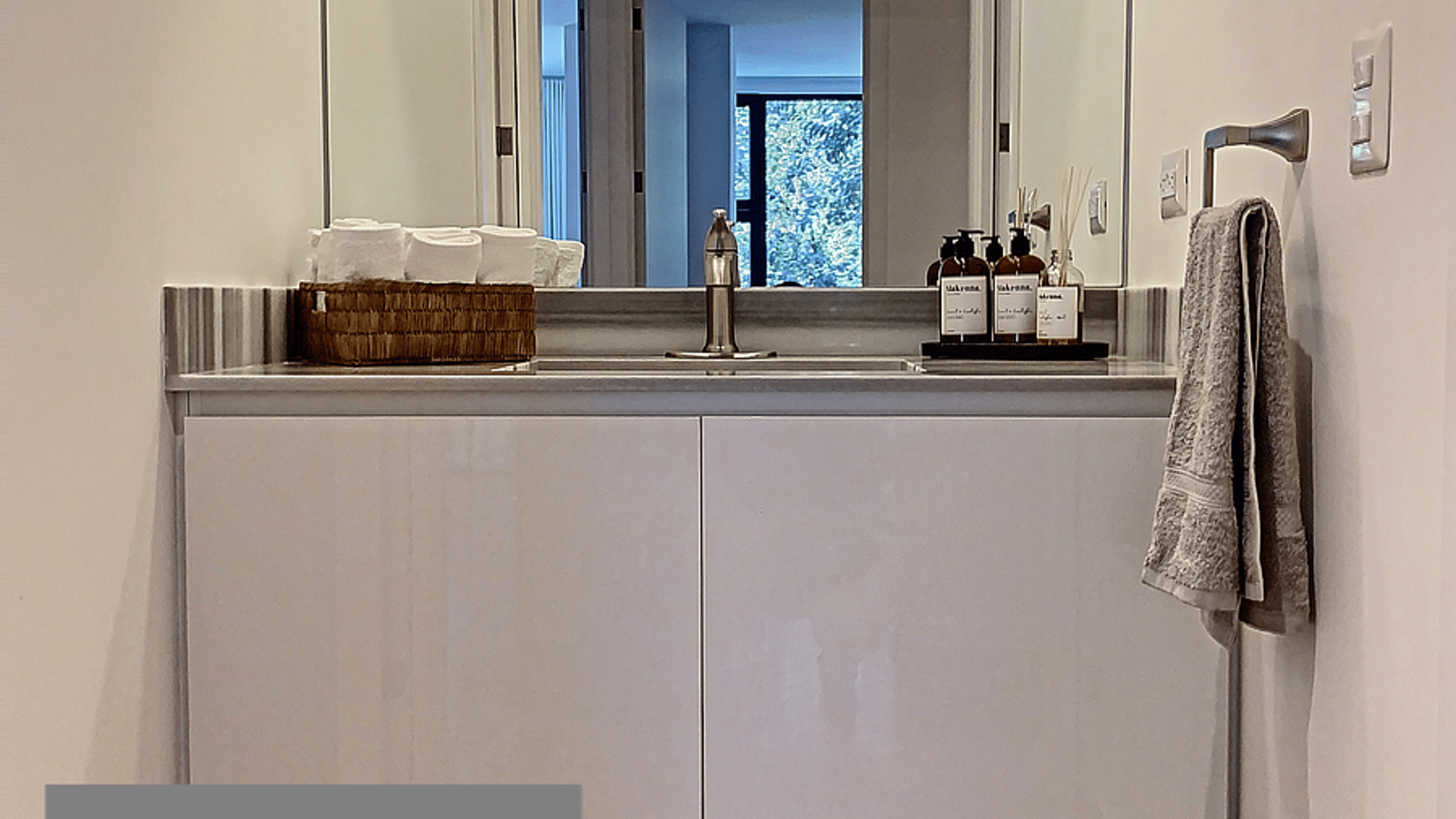 APARTAMENTO EN ALQUILER | CON O SIN MUEBLES, ZONA 10 - Miniatura 13