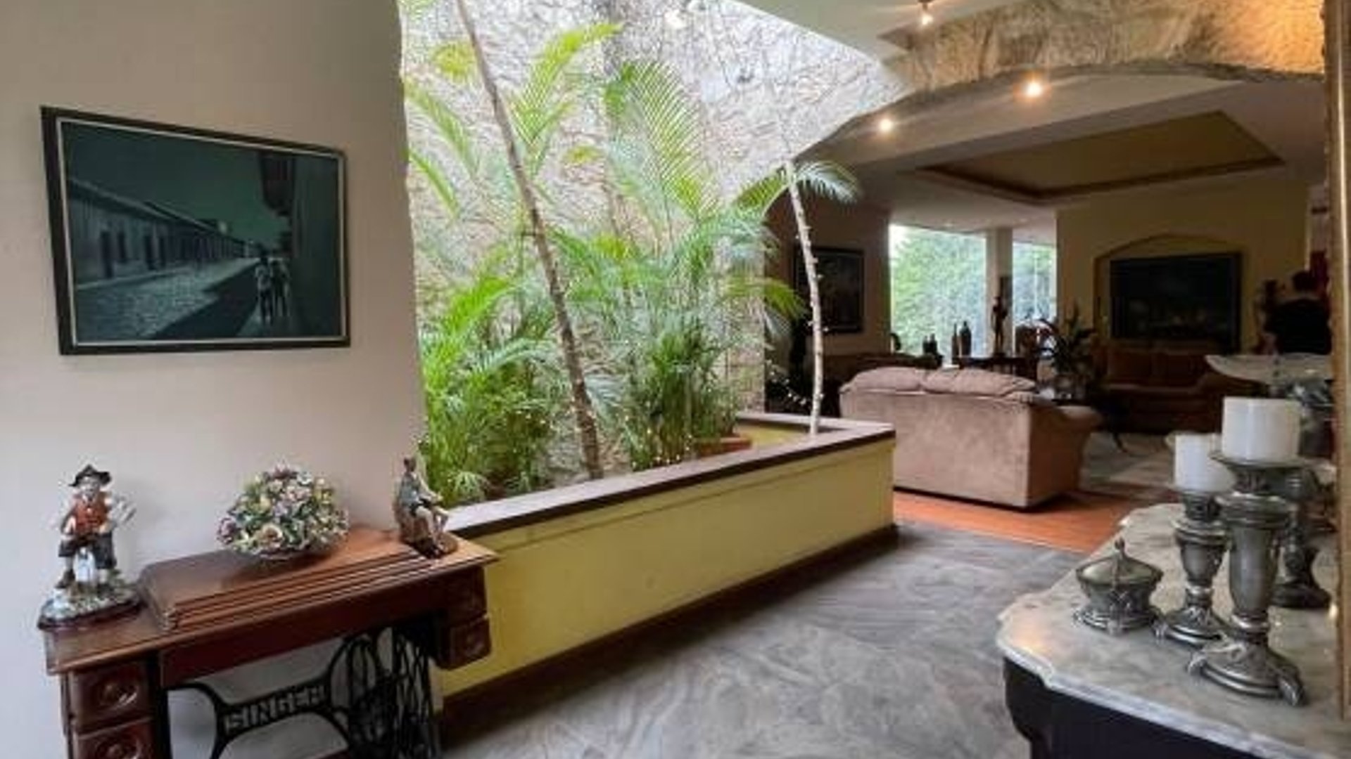 Oficina en Renta, Zona 10 (R9733) - Miniatura 6