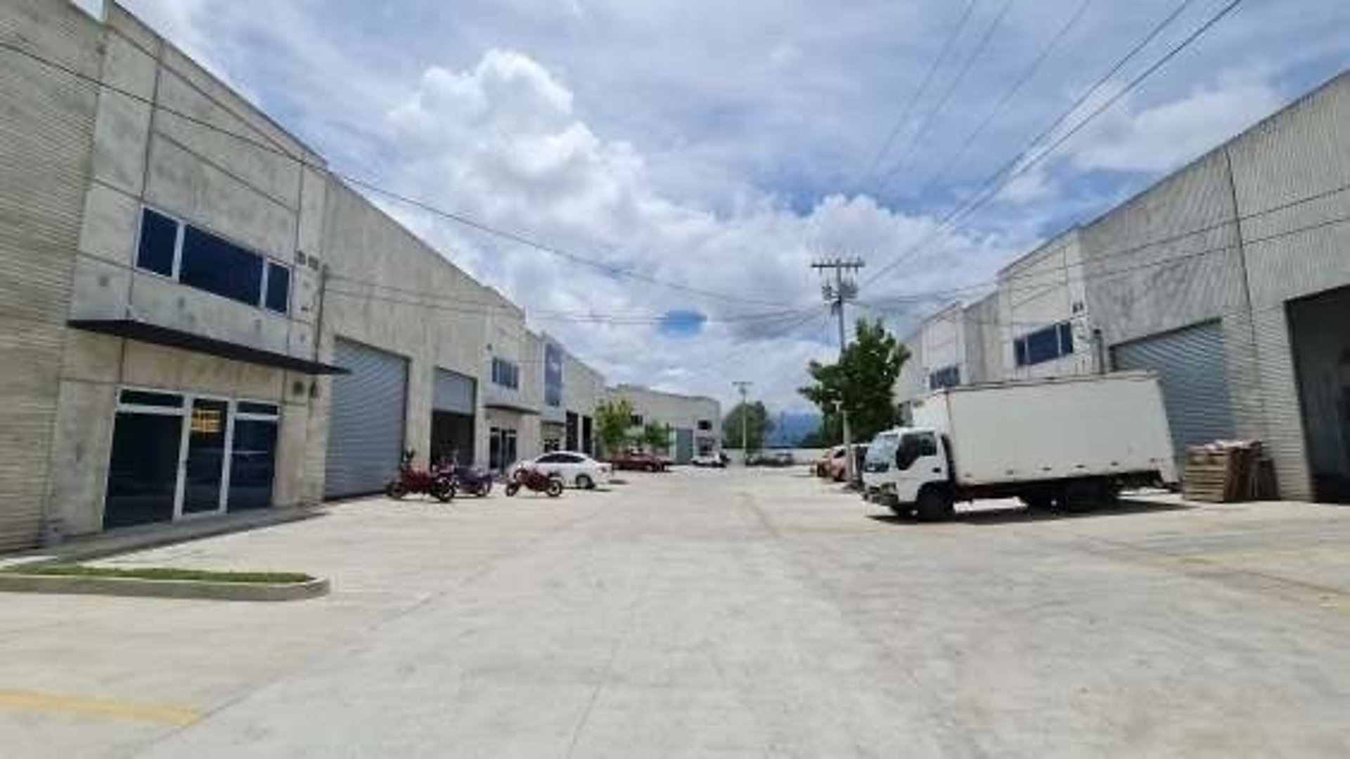 Bodega en venta para INVERSIÓN