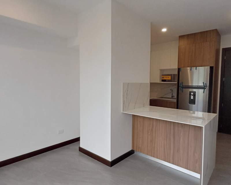 ALQUILER DE APARTAMENTO PARA ESTRENAR - ARLES, ZONA 15 