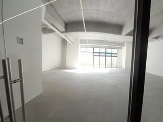 Local Comercial en Renta Zona 10 - Excelente Ubicación - 2