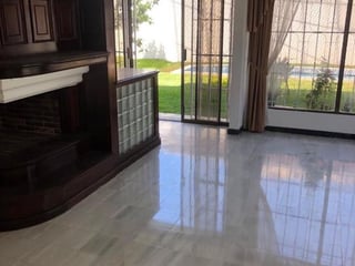 VENDO PRECIOSA CASA EN ZONA 15 VISTA HERMOSA 1 - 3