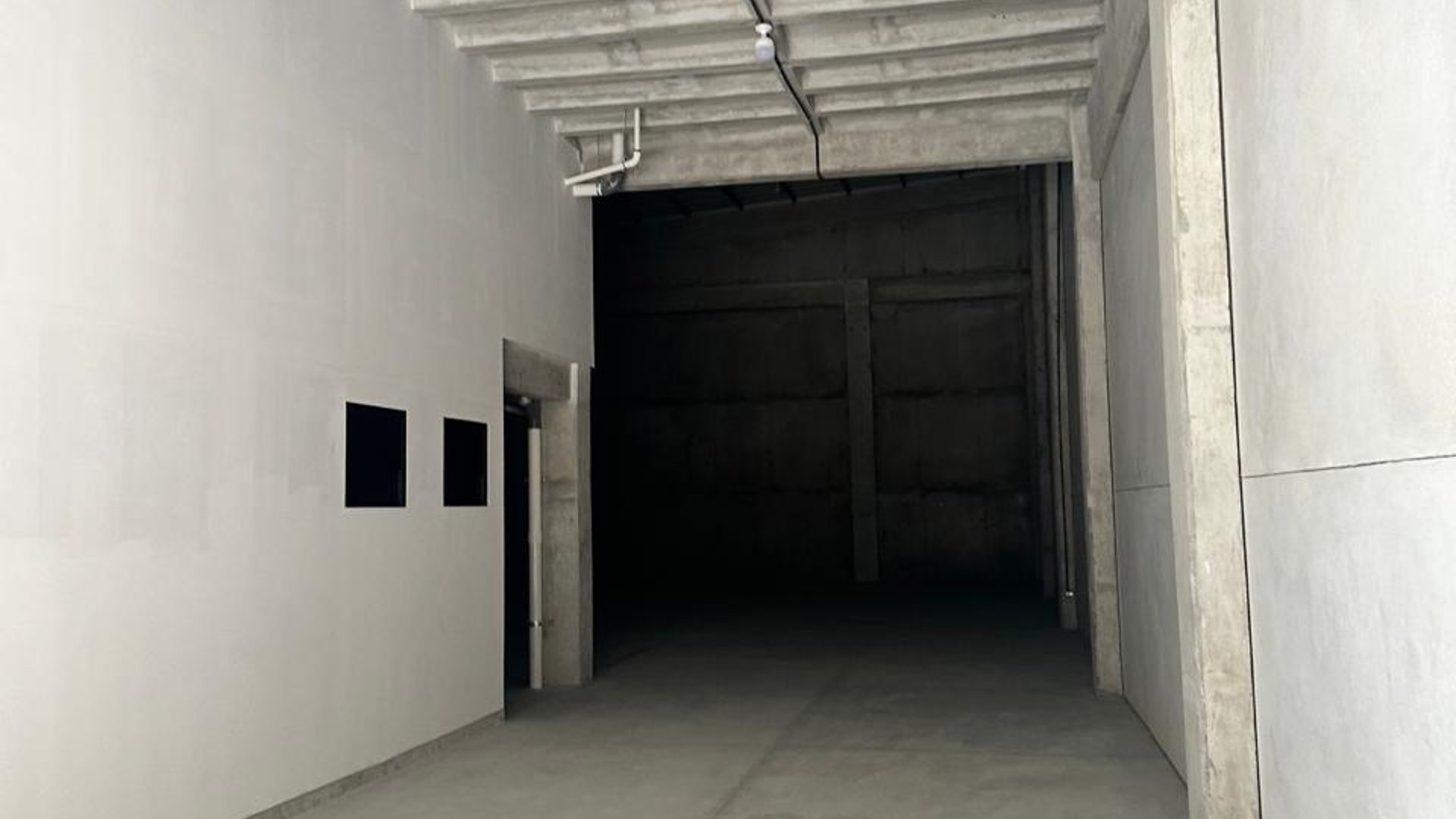 ???? OFIBODEGA EN RENTA – 485 M² | OFIBODEGAS BOUGANVILIAS | ZONA 18 - Miniatura 7