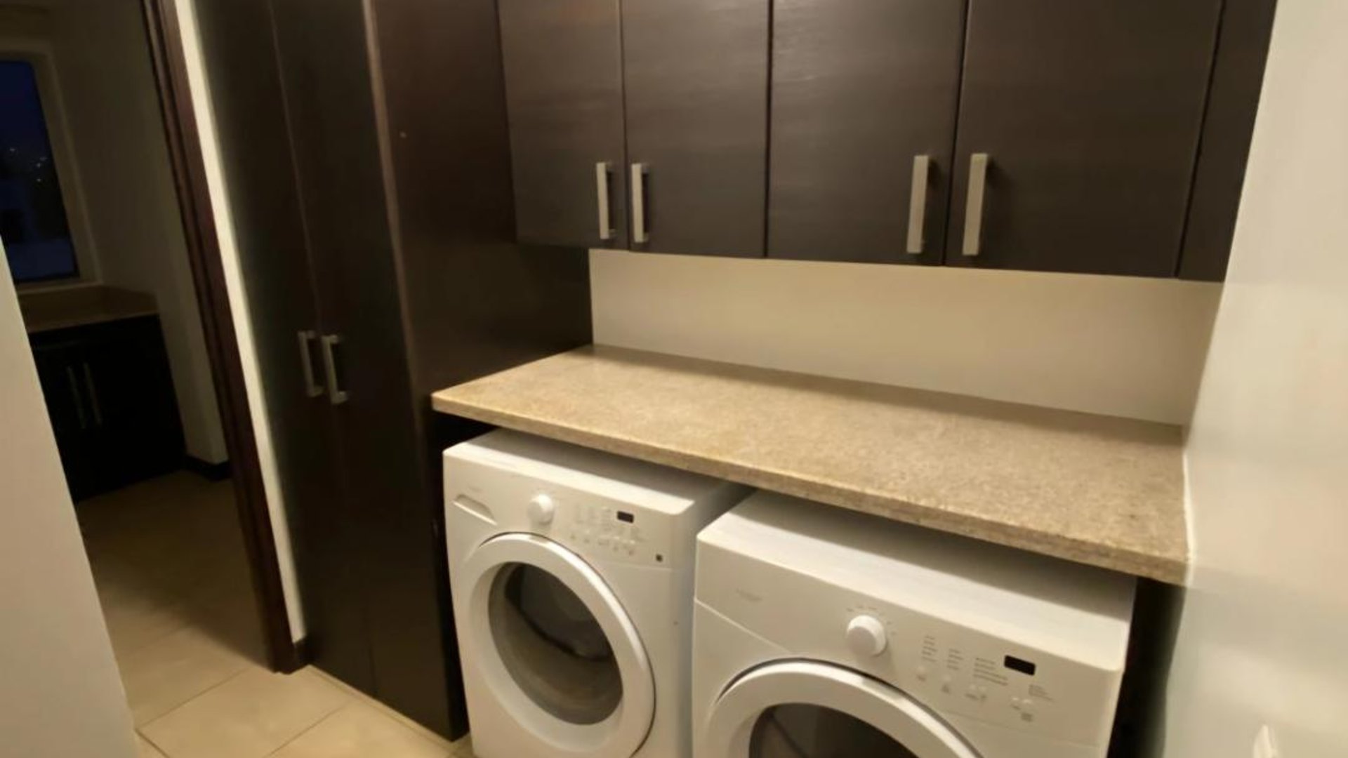 RENTA APARTAMENTO ATTICA I  ZONA 14 - Miniatura 4