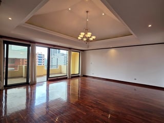 Penthouse en Venta – Zona 10 - 2