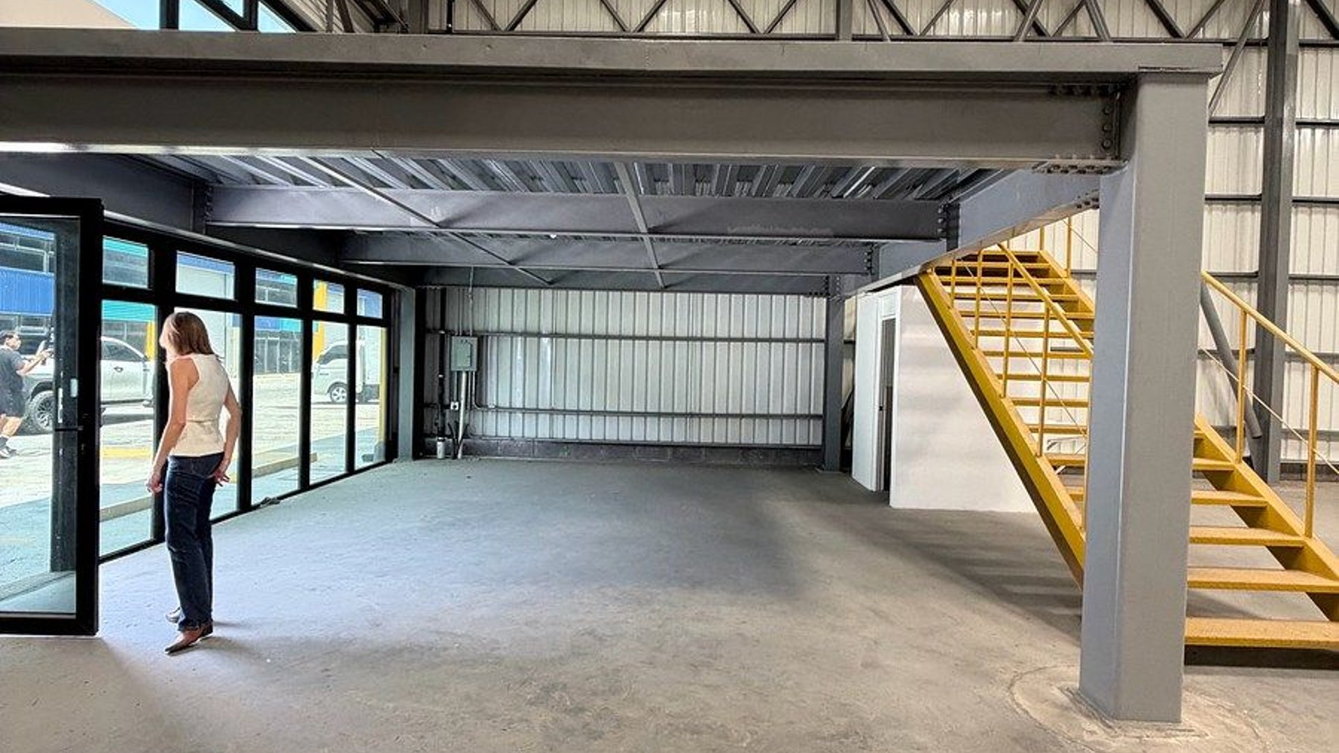 BODEGA EN RENTA / VENTA VILLA CANALES - Miniatura 9