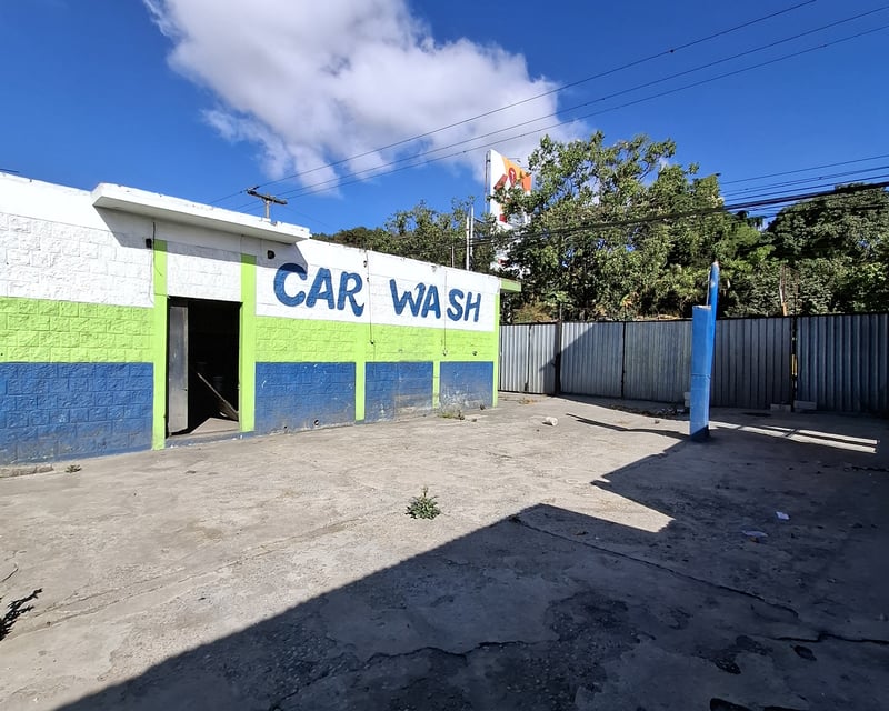 Terreno comercial en Alquiler km 6 al Atlántico Guate