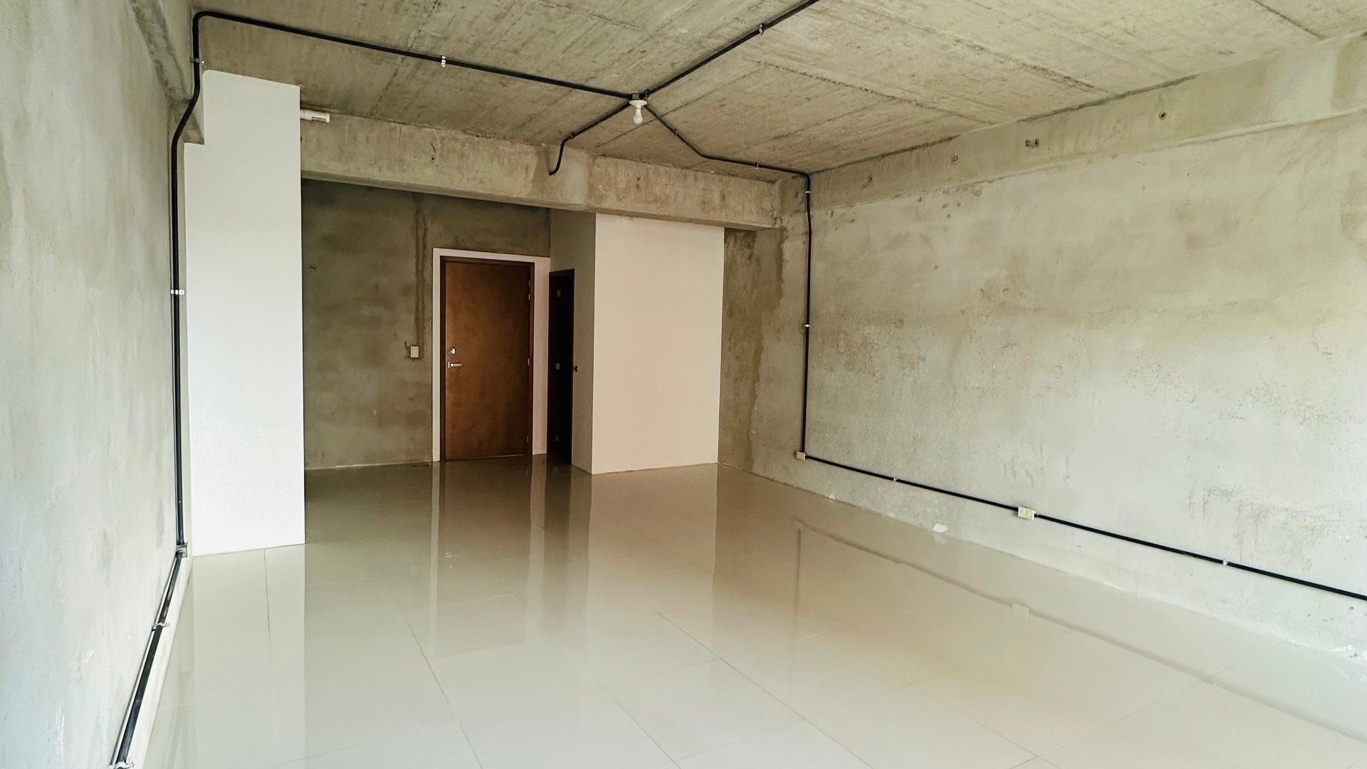 Oficinas en renta para estrenar en Z14 edificio corporativo Ref-5449