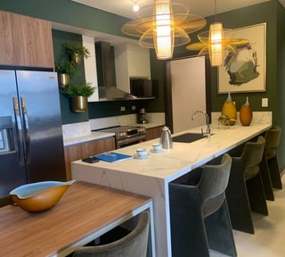 APARTAMENTOS EN EDFICIO AVENIA CAYALA ZONA 16