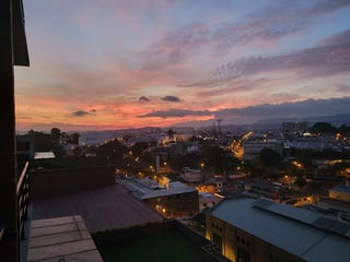 Apartamento 1 Habitación en Zona  4, Edificio Venezia, Ciudad de Guatemala - Renta USD 700 - 4