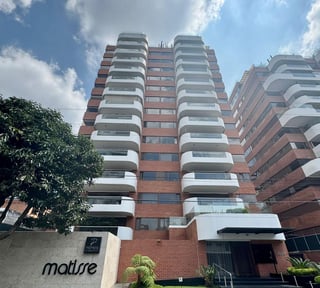 📍 APARTAMENTO EN VENTA – 3 HAB + BODEGA | EDIFICIO MATISSE | ZONA 14