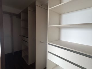 Apartamento en Alquiler / Venta Edificio Vila Quince, zona 15 VH2 - Image 20