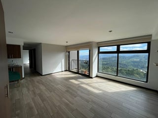 📍 APARTAMENTO EN RENTA – EDIFICIO NAGANO | ZONA 16 - 3