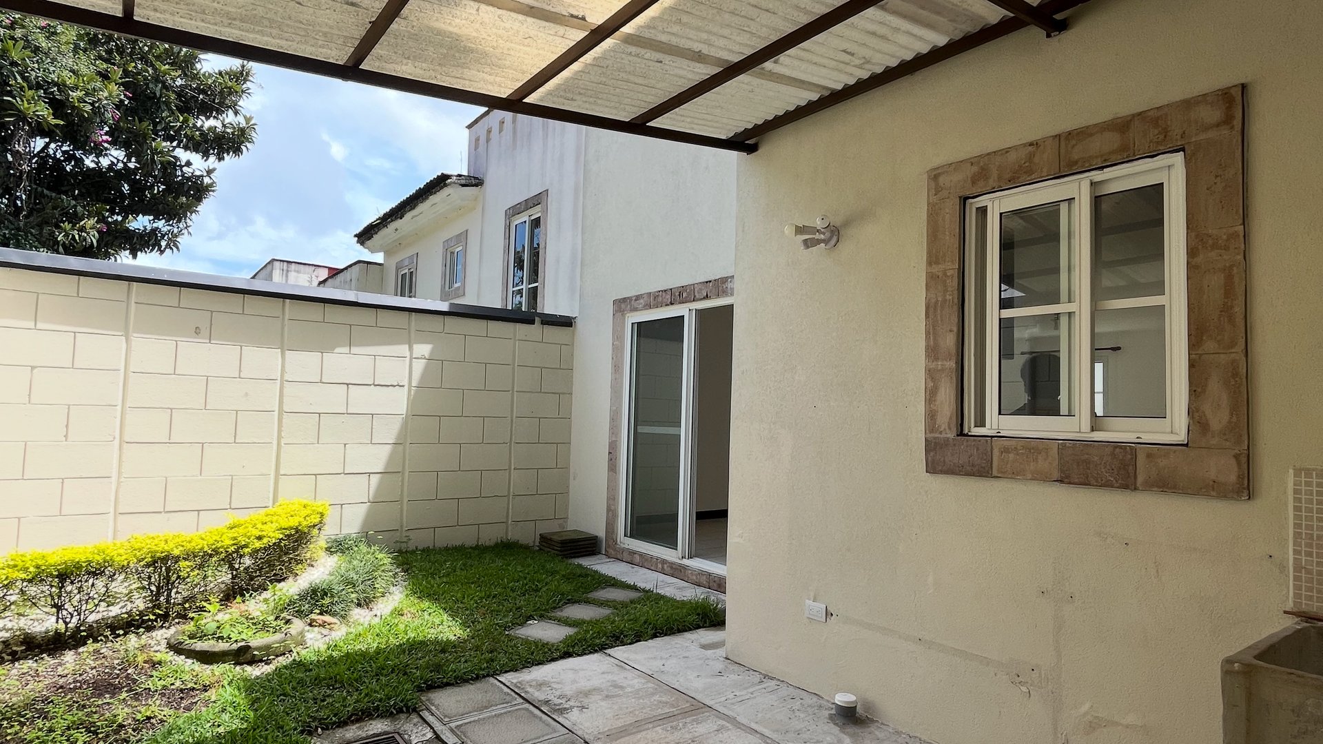 CASA VILLA VENETTO KM 25 3HAB  CARRETERA A STA. ELENA BARILLAS - Miniatura 18