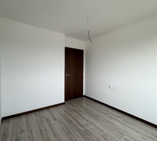 Apartamento Nuevo En Nivel Alto en Venta en Zona 10 - Miniatura 6
