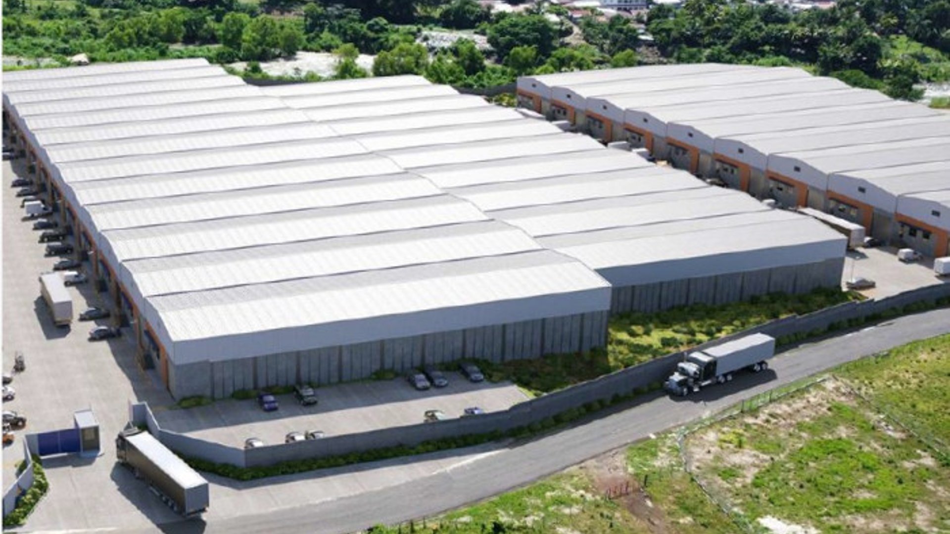 Amplias ofibodegas en venta en Cocales Suchitepequez