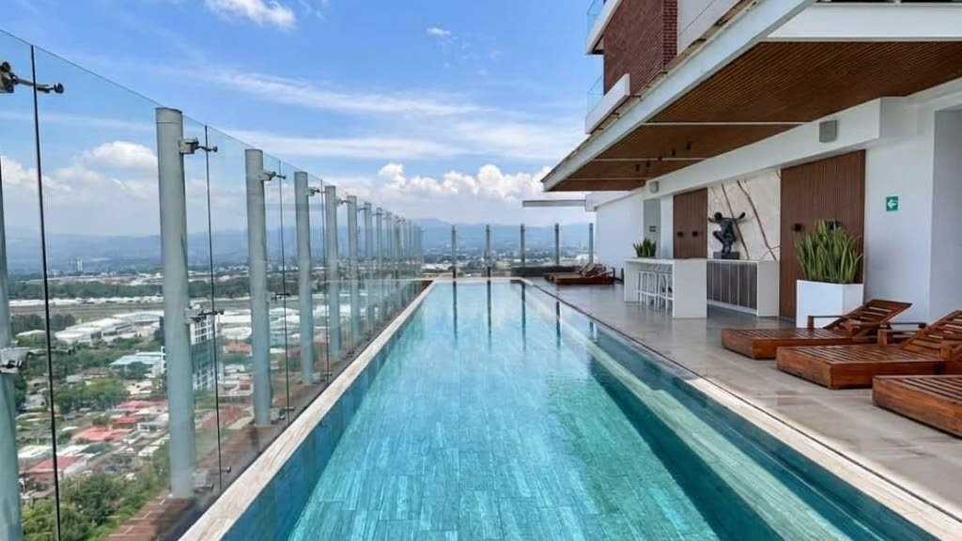 APARTAMENTO EN ALQUILER 📍Edificio Echo, Zona 14