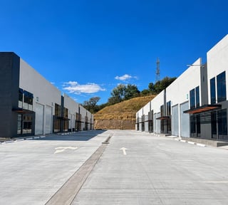 📍 OFIBODEGA EN ALQUILER – 406.10 m²  | EMP. VILLA CANALES | ZONA 03