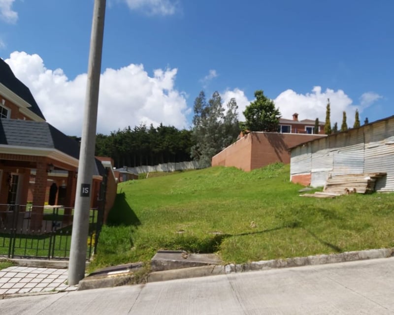 Terreno en VENTA en Condominio entrada San Antonio carretera a El Salvador