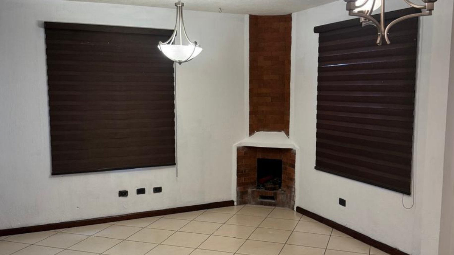 VENTA DE CASA EN VILLAS DEL NORTE, ZONA 17 - Miniatura 5