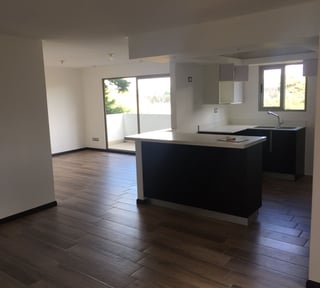 Apartamento 3 habitaciones en renta zona 15