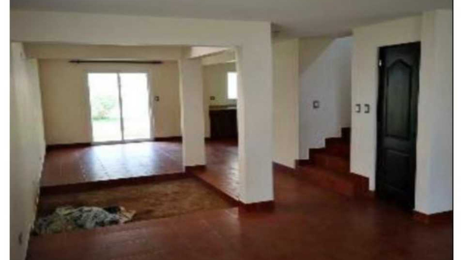Venta de casa 2 niveles Residencial La Hacienda San Lucas Sac. - Miniatura 9
