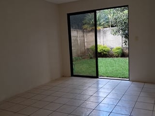 Casa en venta, en Ciudad de Guatemala - Image 2