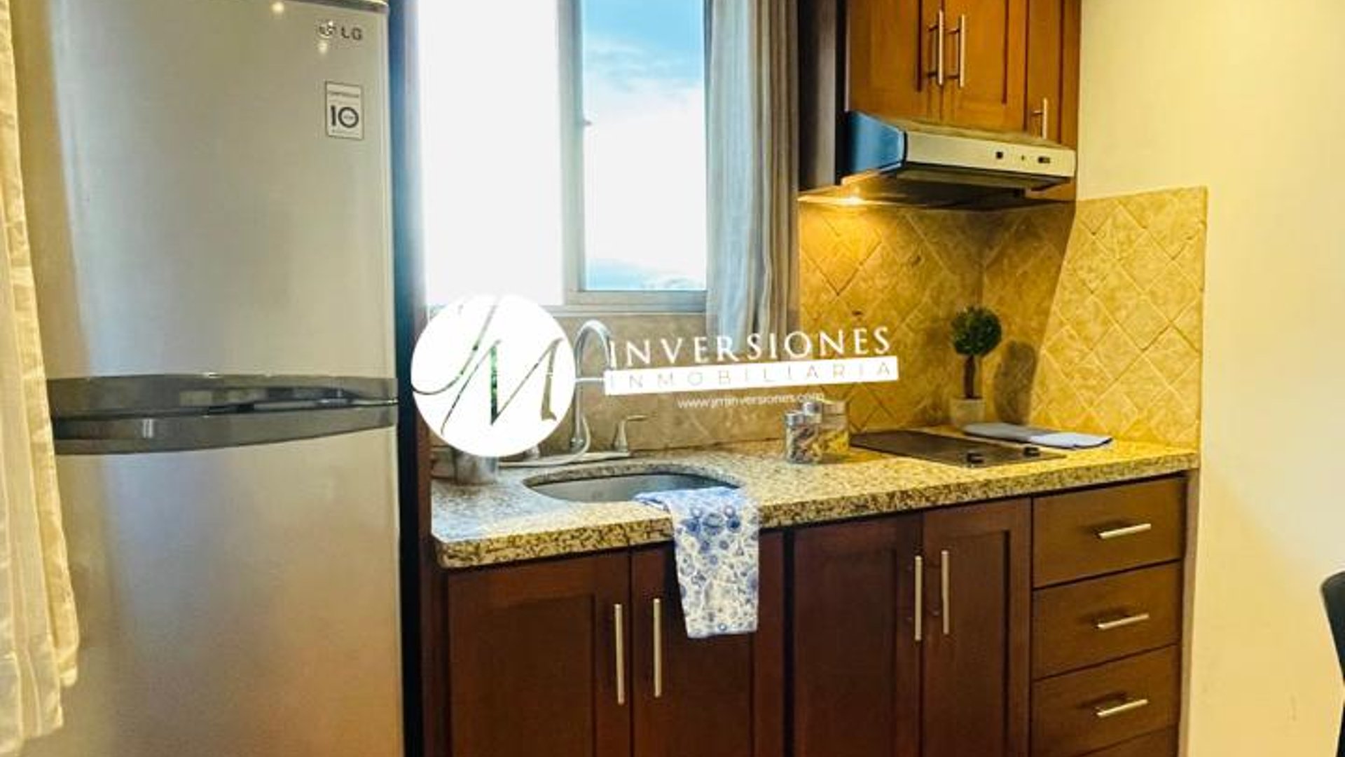 Apartamento en Renta en Zona 15Vh1 - Miniatura 2