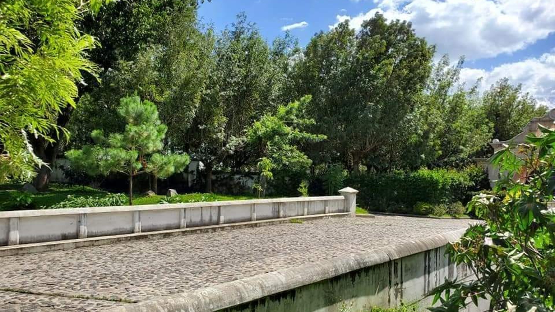 TERRENO EN VENTA UBICADO DENTRO DE CONDOMINIO EXLUSIVO
